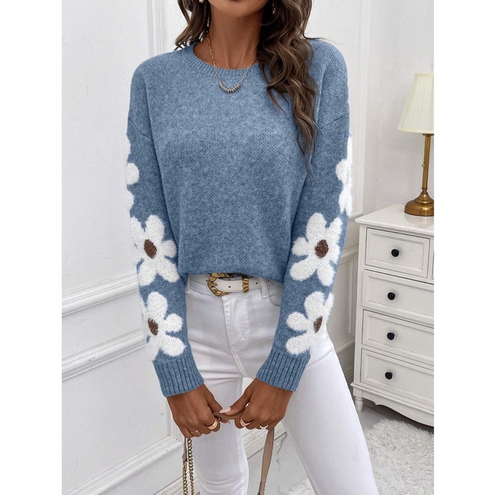 Blue Pullover Sweater Knit Flower Textured Button Front